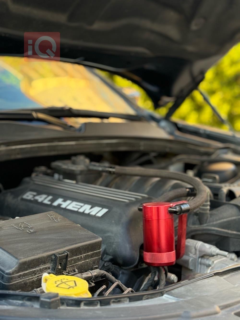 کرایسلەر 300